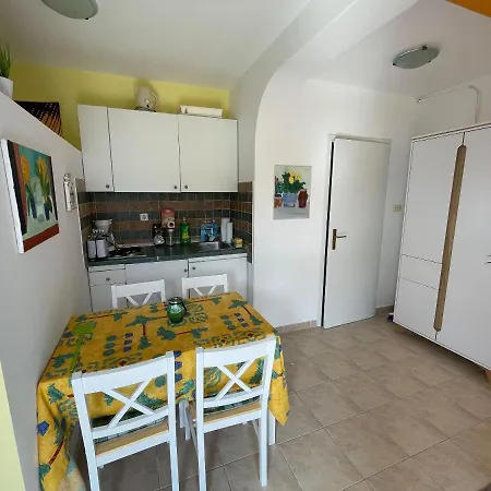 As Apartment